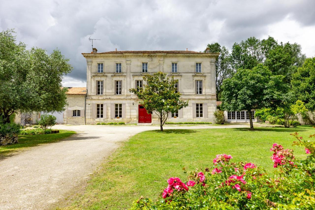 Domaine De Pladuc Bed & Breakfast Lachaise ภายนอก รูปภาพ