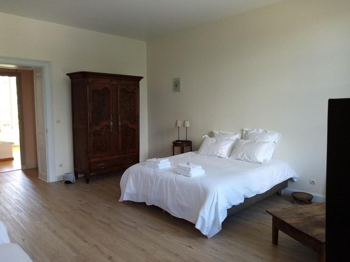 Domaine De Pladuc Bed & Breakfast Lachaise ภายนอก รูปภาพ
