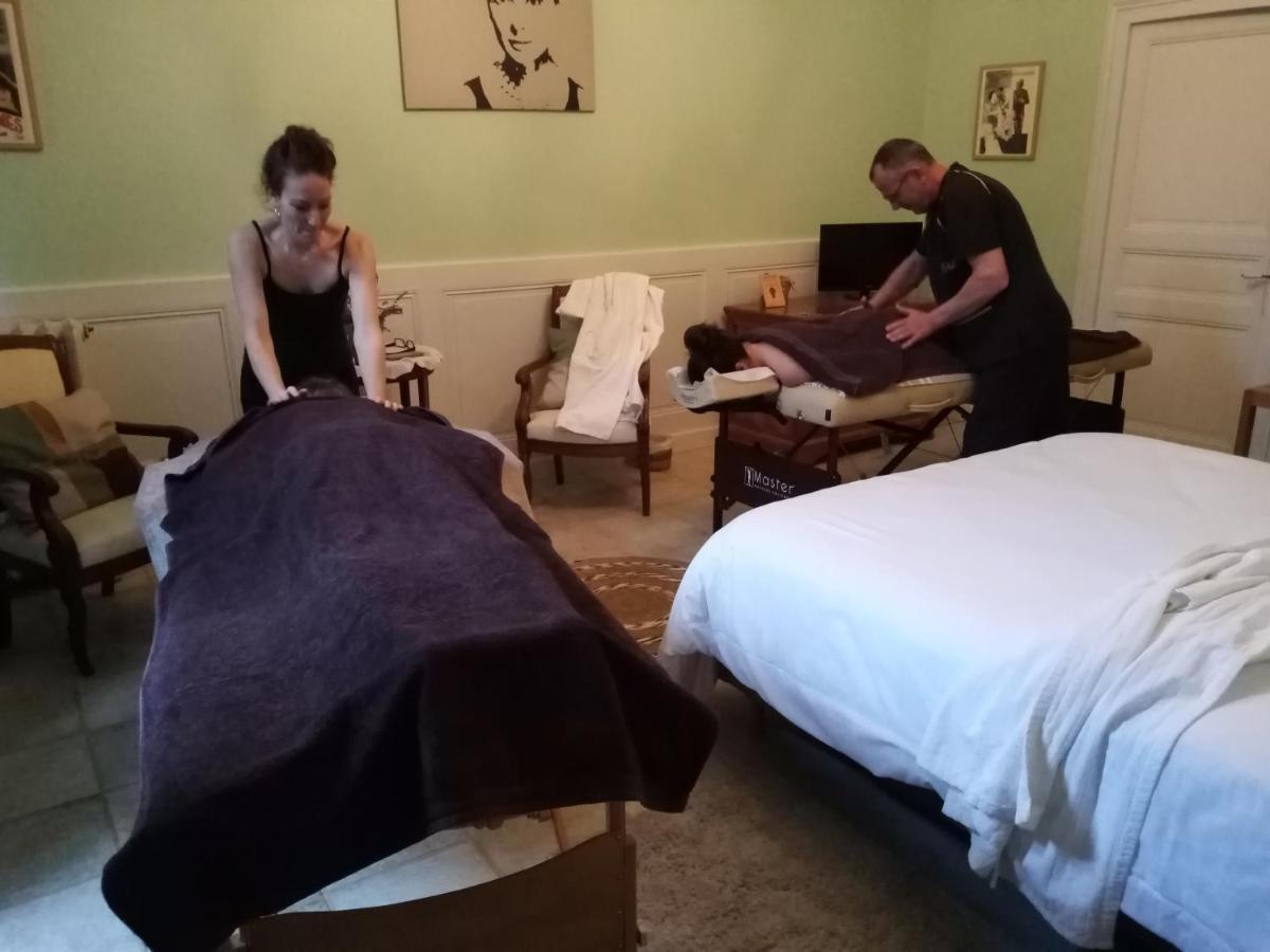Domaine De Pladuc Bed & Breakfast Lachaise ภายนอก รูปภาพ