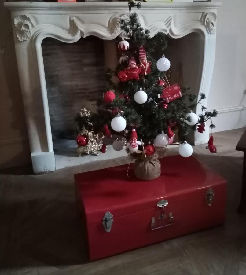 Domaine De Pladuc Bed & Breakfast Lachaise ภายนอก รูปภาพ